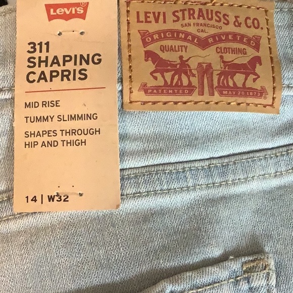 Levi's Women's 311 Size 14 Mid Rise Shaping Capri Jeans. New With Tags. - Picture 5 of 8